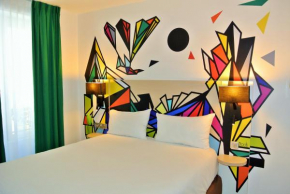 Отель ibis Styles Paris Maine Montparnasse  Париж